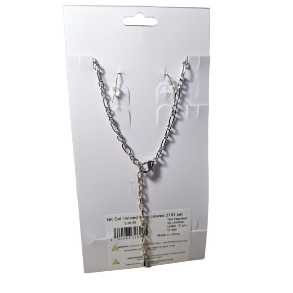 Oceana Trading Island Accessories Twist Gray Leaves Necklace & Earring Set - NEW - Picture 2 of 7